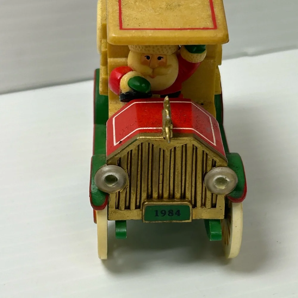 Hallmark Keepsake 1984 Santa's Delivery Truck Christmas Ornament - Picture 2 of 5